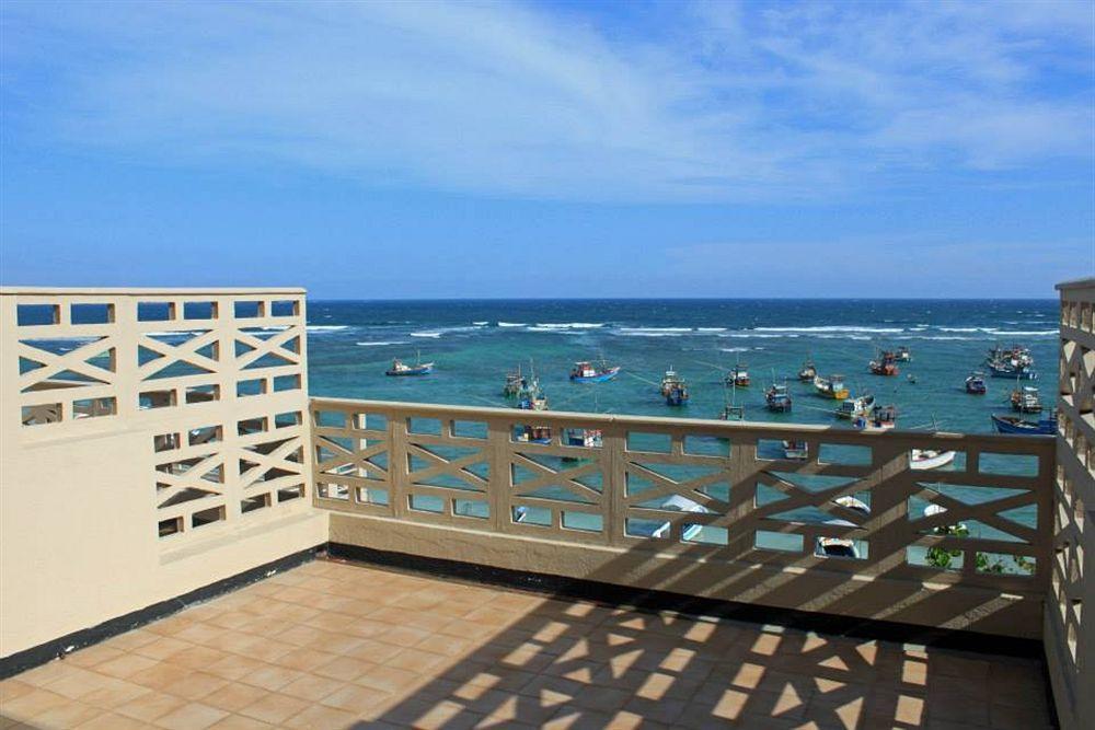 Bay Beach Weligama Luaran gambar